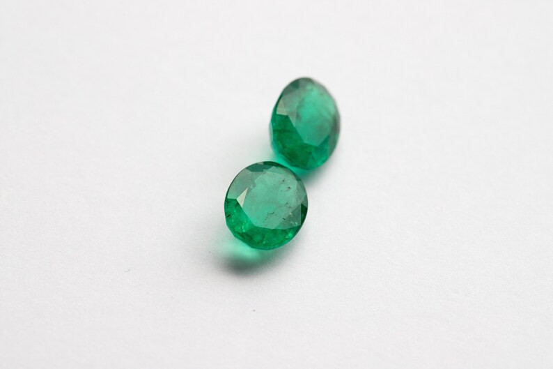 8.81tctw./2pcs Natural Emerald Zambian Oval Pair Matching