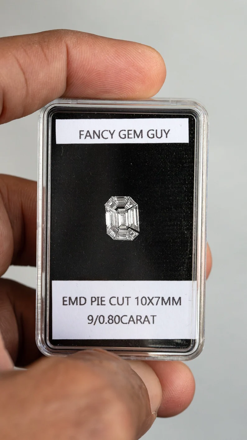 Emerald Pie cut 10x7mm Diamond|